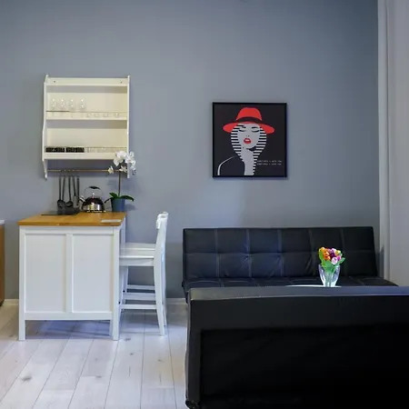 Apartment 1905 *