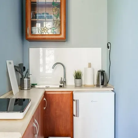 1905 Apartment