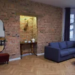 1905 Apartament *